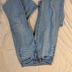 American Eagle Outfitters Light Blue Straight Leg Jeans